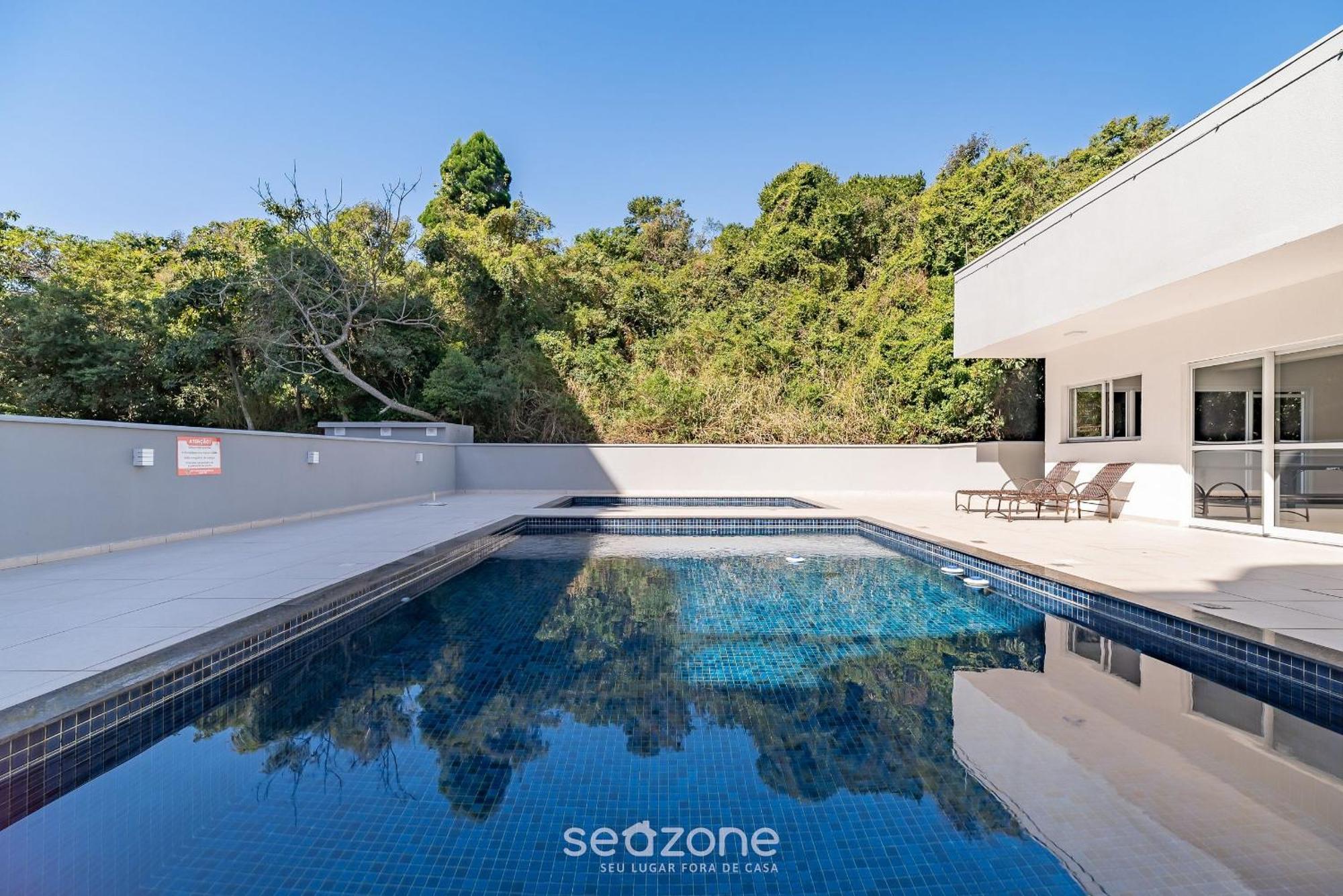 Apartamento A 140m Da Floripa-sc Iaps Florianópolis